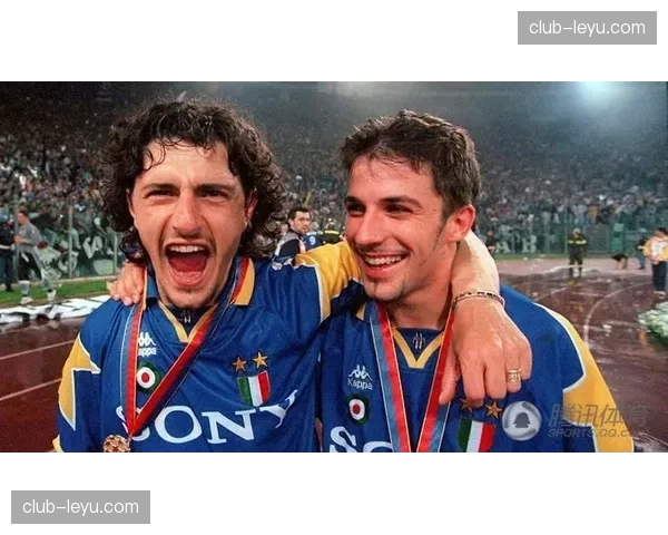 欧协联四强产生：水晶宫对阵顿涅茨克矿工，巴列卡诺迎战斯特拉斯堡