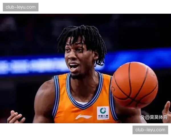 北京队签约前NBA球员阿隆德斯·威廉姆斯，季后赛前完成关键引援